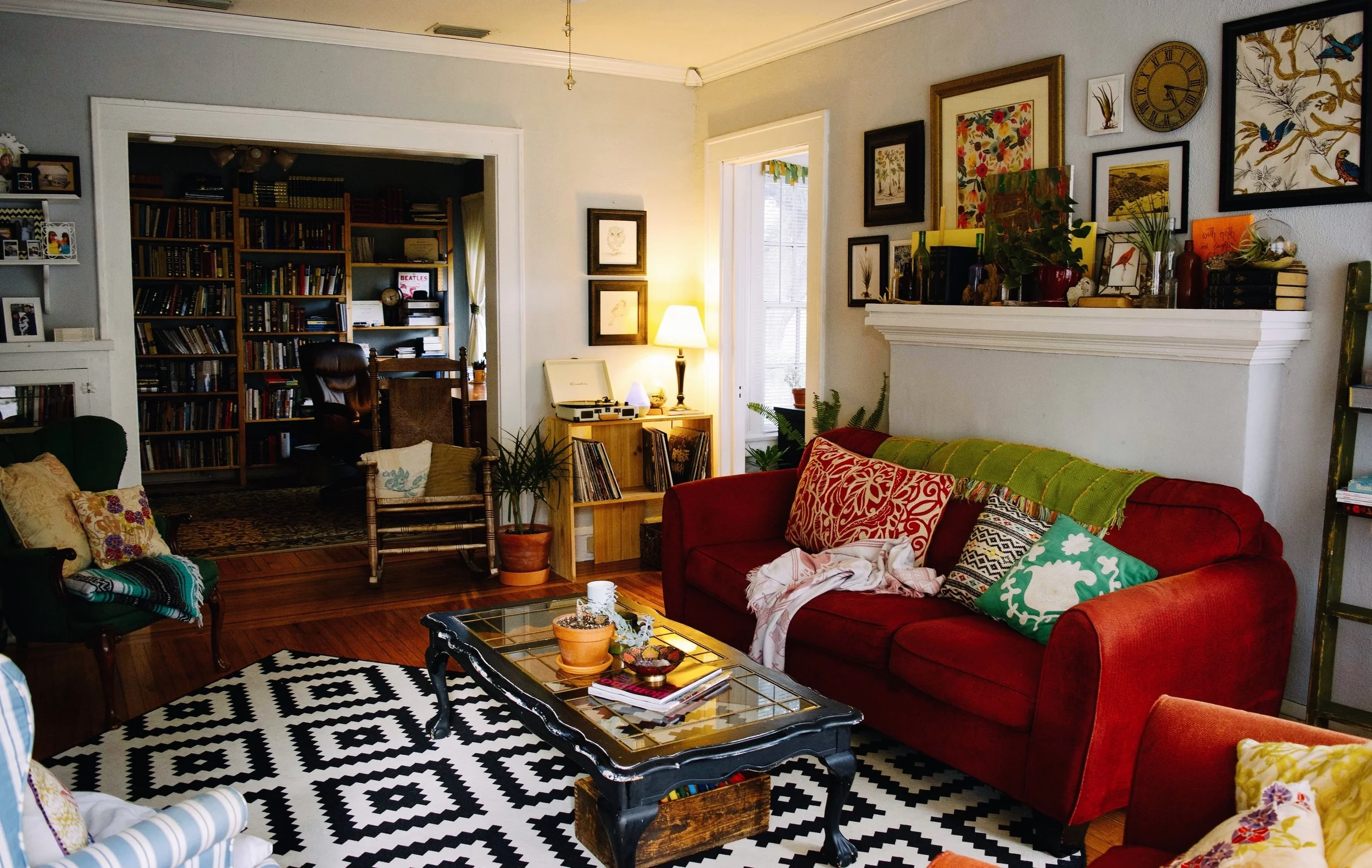 LIVING ROOM (BEFORE & AFTER)