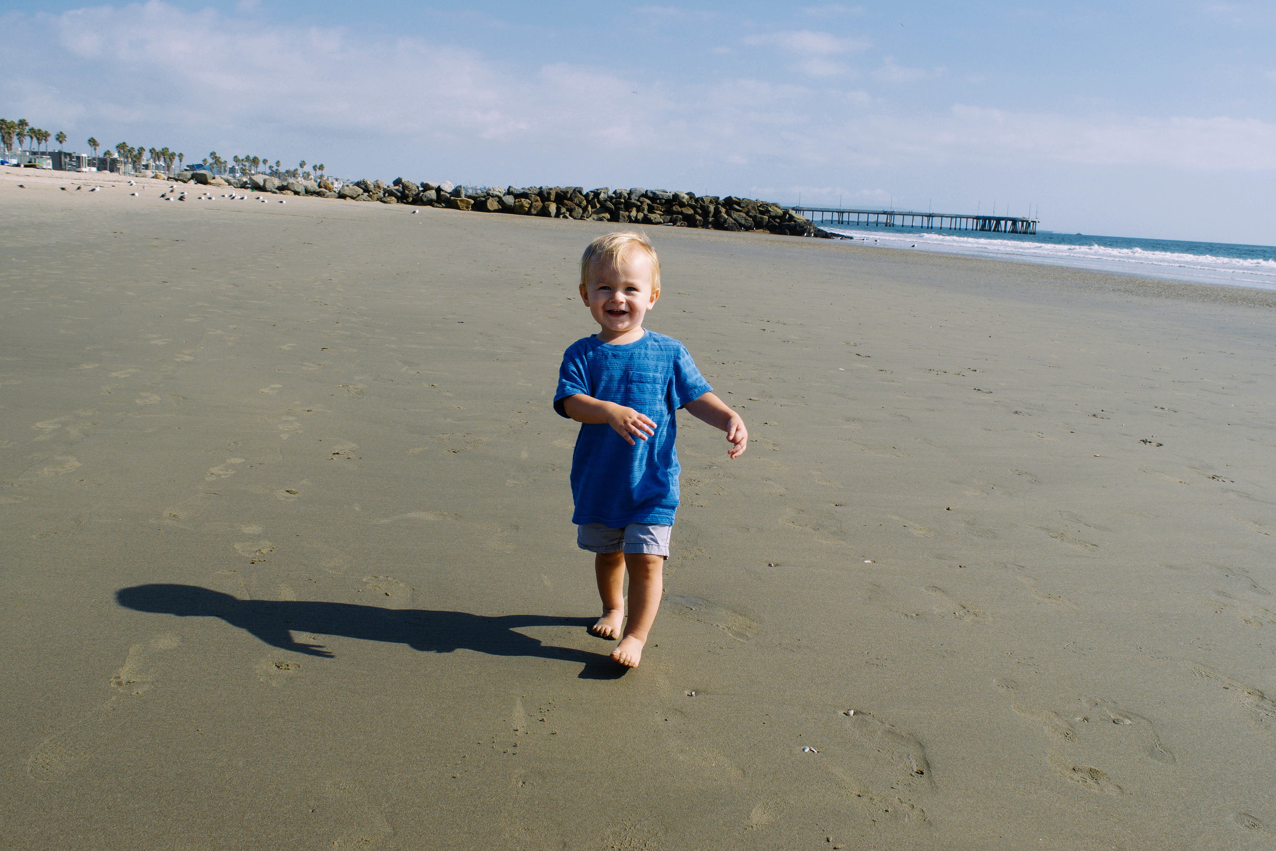 AN AFTERNOON ON VENICE BEACH - CA