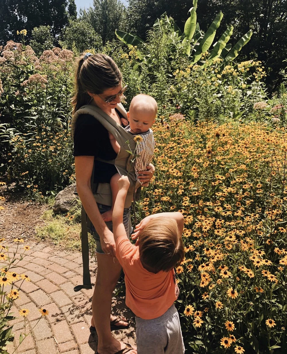 SCENES FROM A FAMILY HIKE - KY