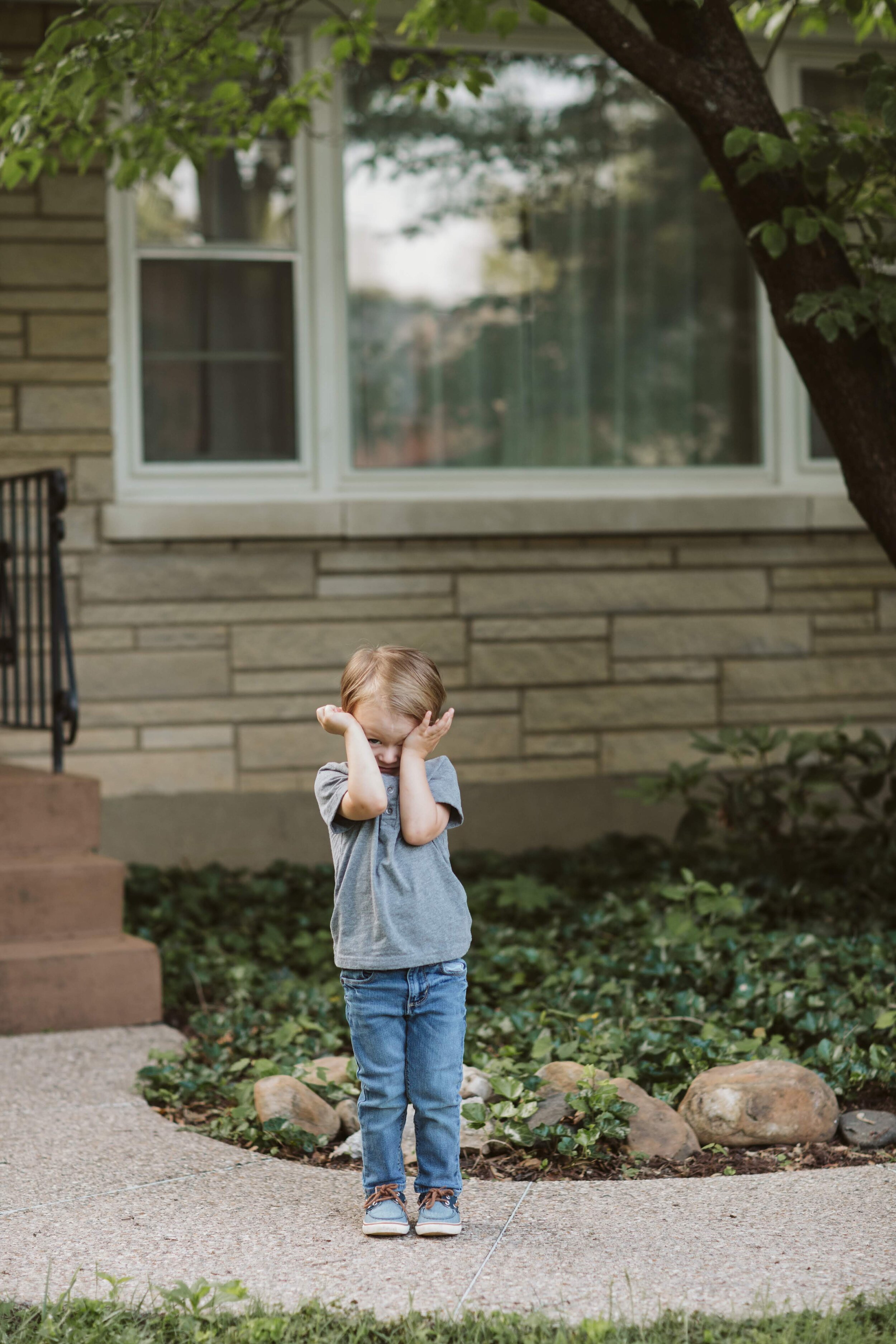 A FAMILY PHOTOSHOOT: ALI MARSH - 2019 (Via JacinthaPayne.com)