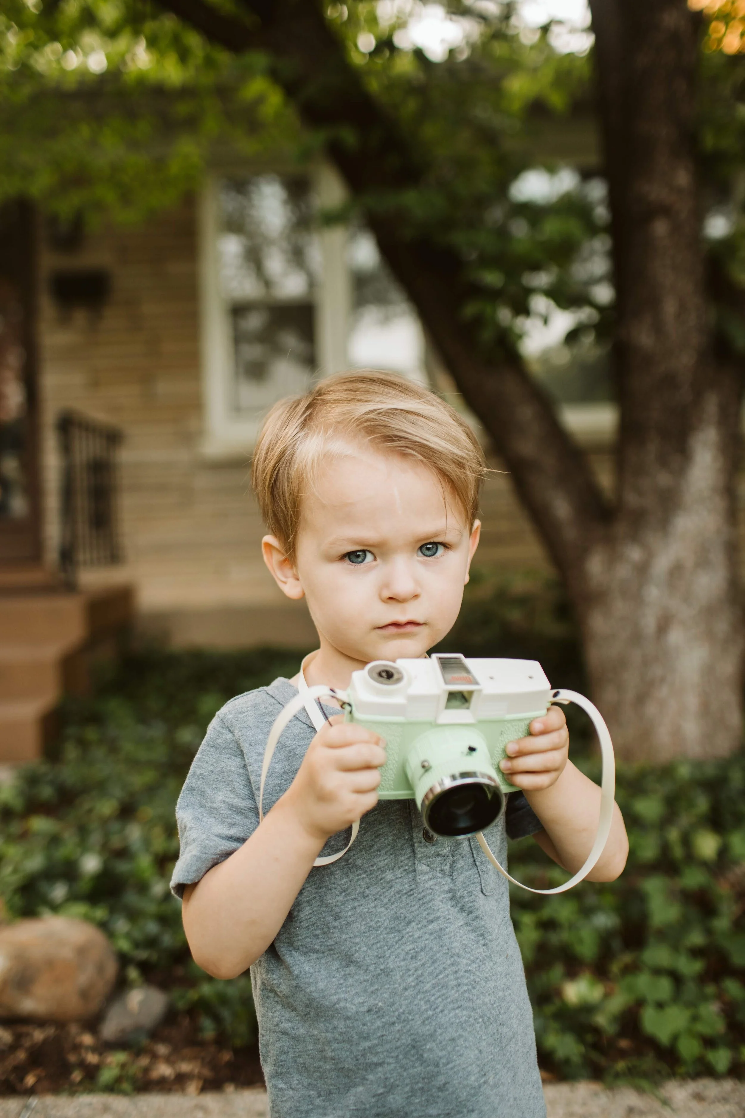 A FAMILY PHOTOSHOOT: ALI MARSH - 2019 (Via JacinthaPayne.com)