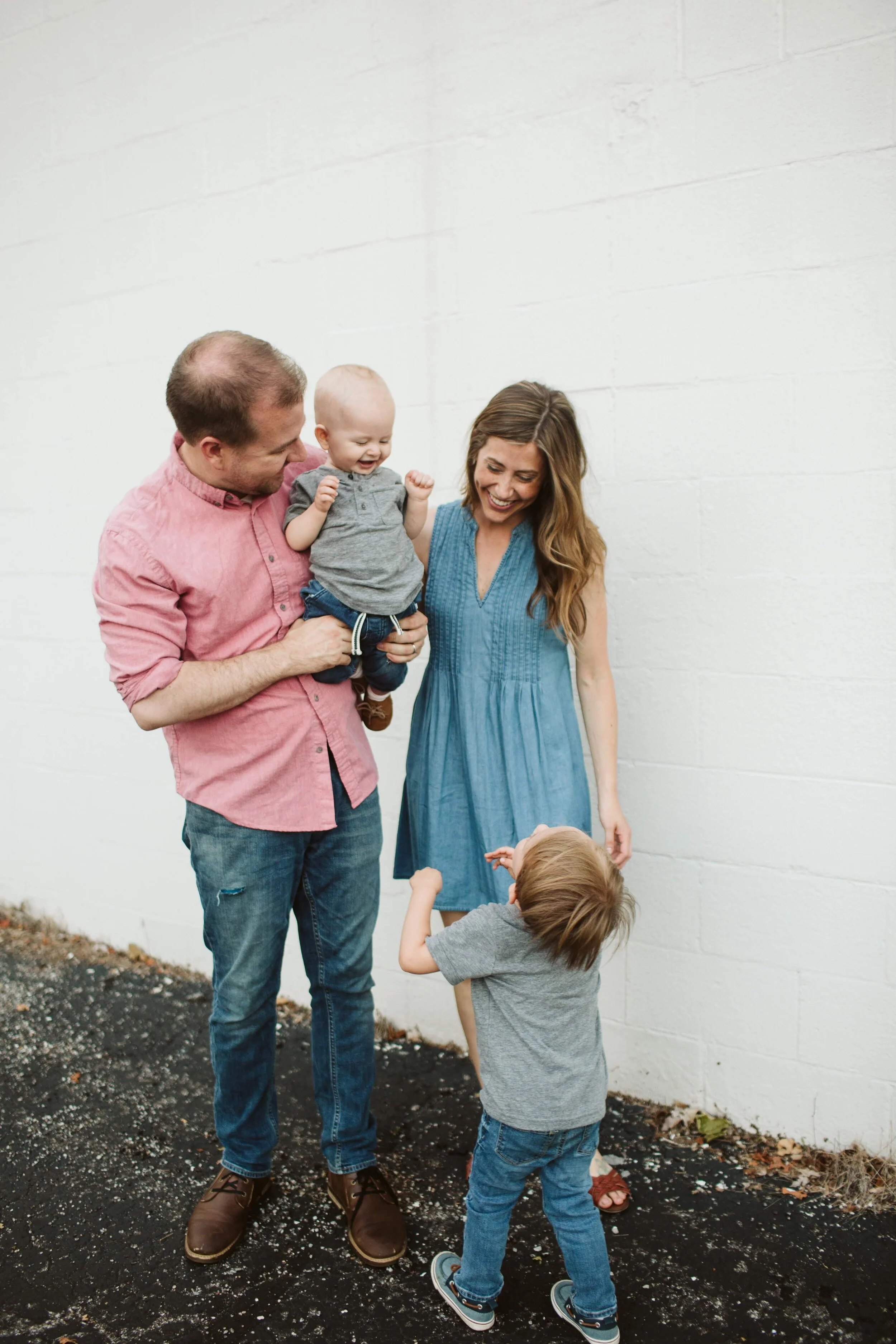 A FAMILY PHOTOSHOOT: ALI MARSH - 2019 (Via JacinthaPayne.com)
