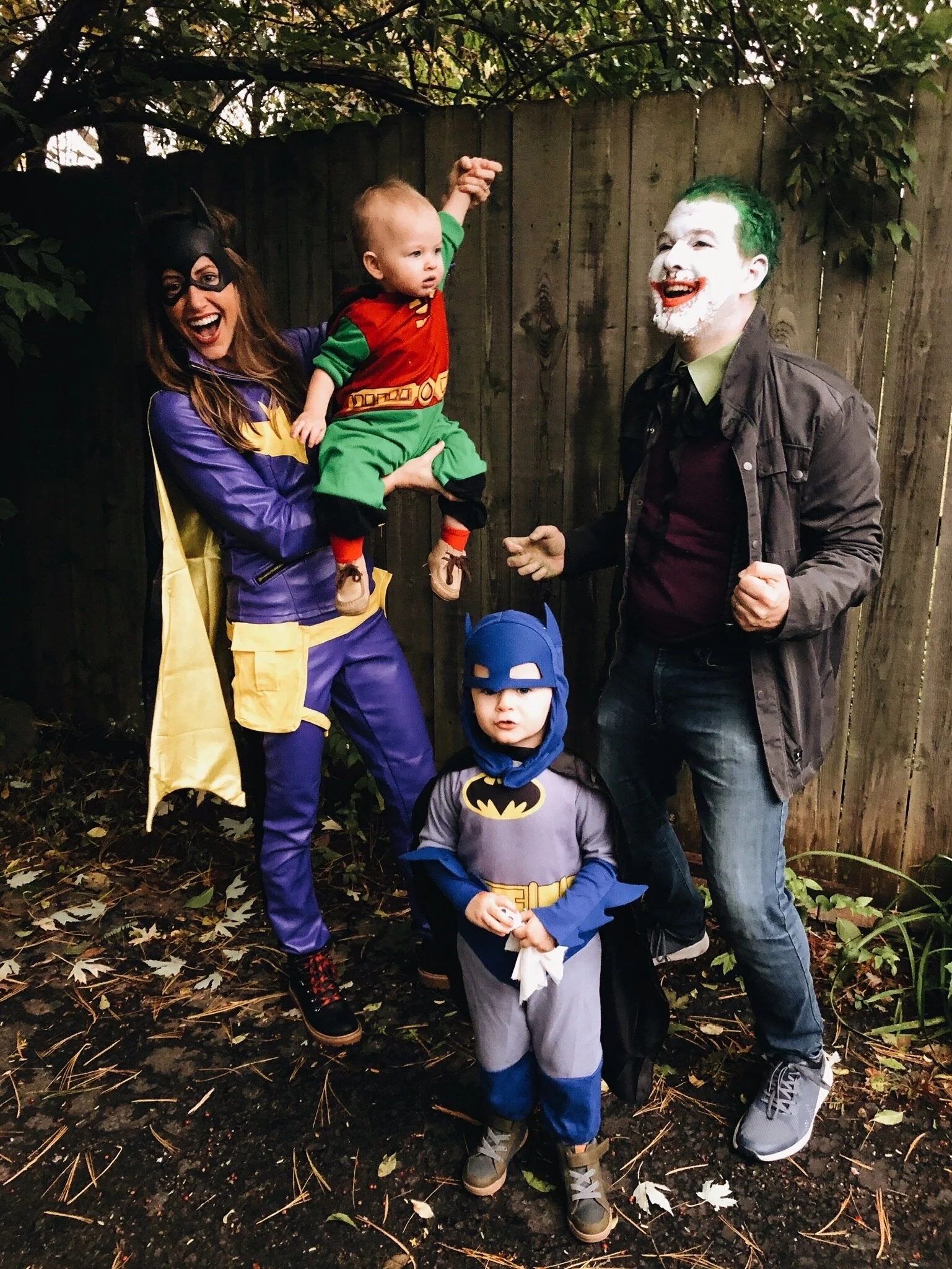 HOLY HALLOWEEN, BATMAN! - 2019 (Via JacinthaPayne.com)