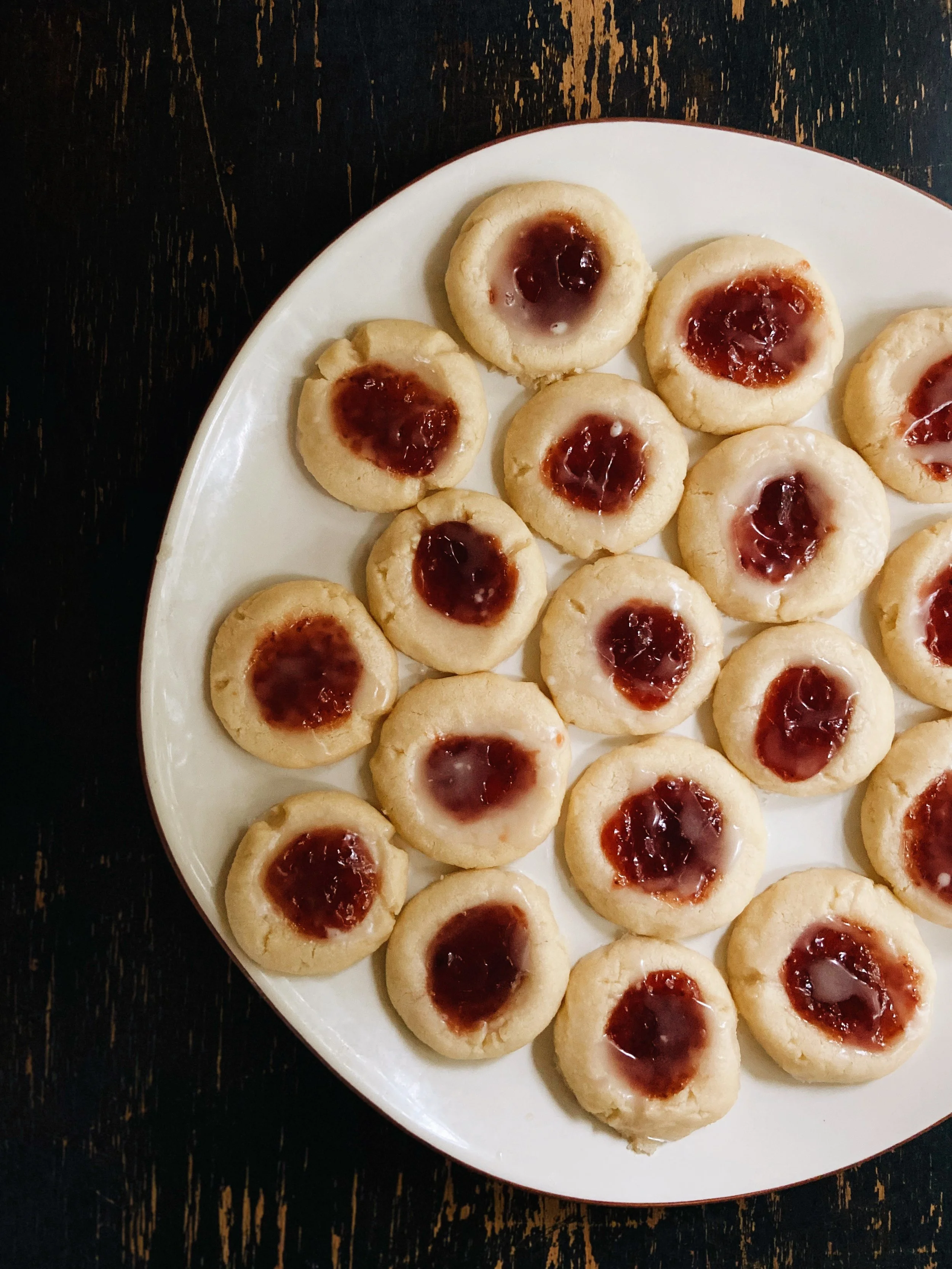 HOLIDAY SHORTBREAD THUMBPRINT COOKIES
