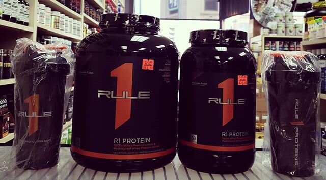 *SPECIAL PROMOTION AT LIFE SPRING*
Rule One Proteins are an additional $5 dollars off 38 and 76 servings. Also the 1st 9 customers who purchase Rule One will receive a free shaker bottle! While supplies last. #protein #workout #lifestyle