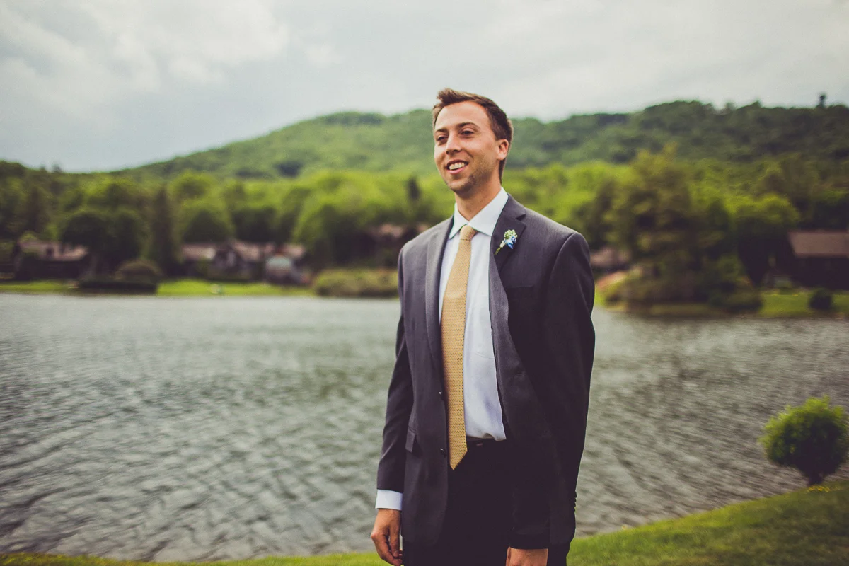 taylor-travis-grandfather-mountain-kelley-raye-north-carolina-wedding-photographer-29.jpg