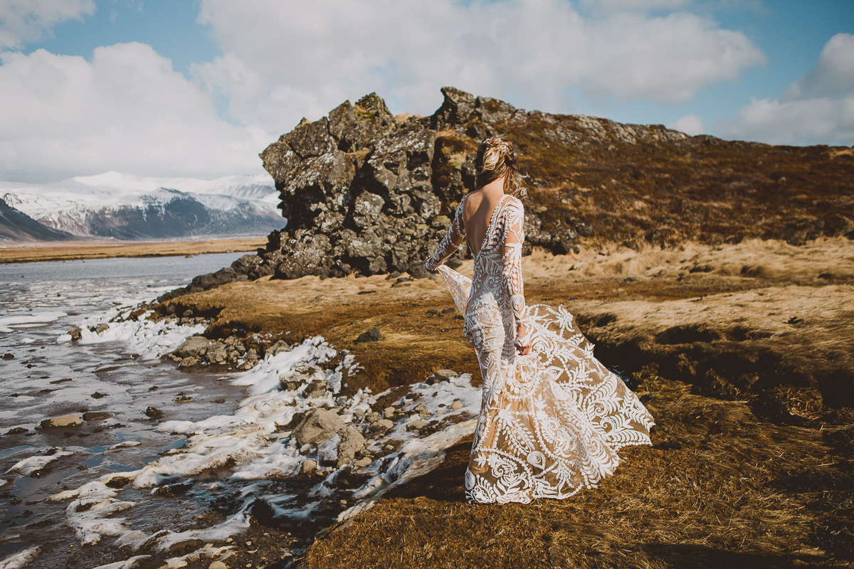 courtney-chris-reykjavik-iceland-elopment-kelley-raye-atlanta-destination-wedding-photographer-149.jpg