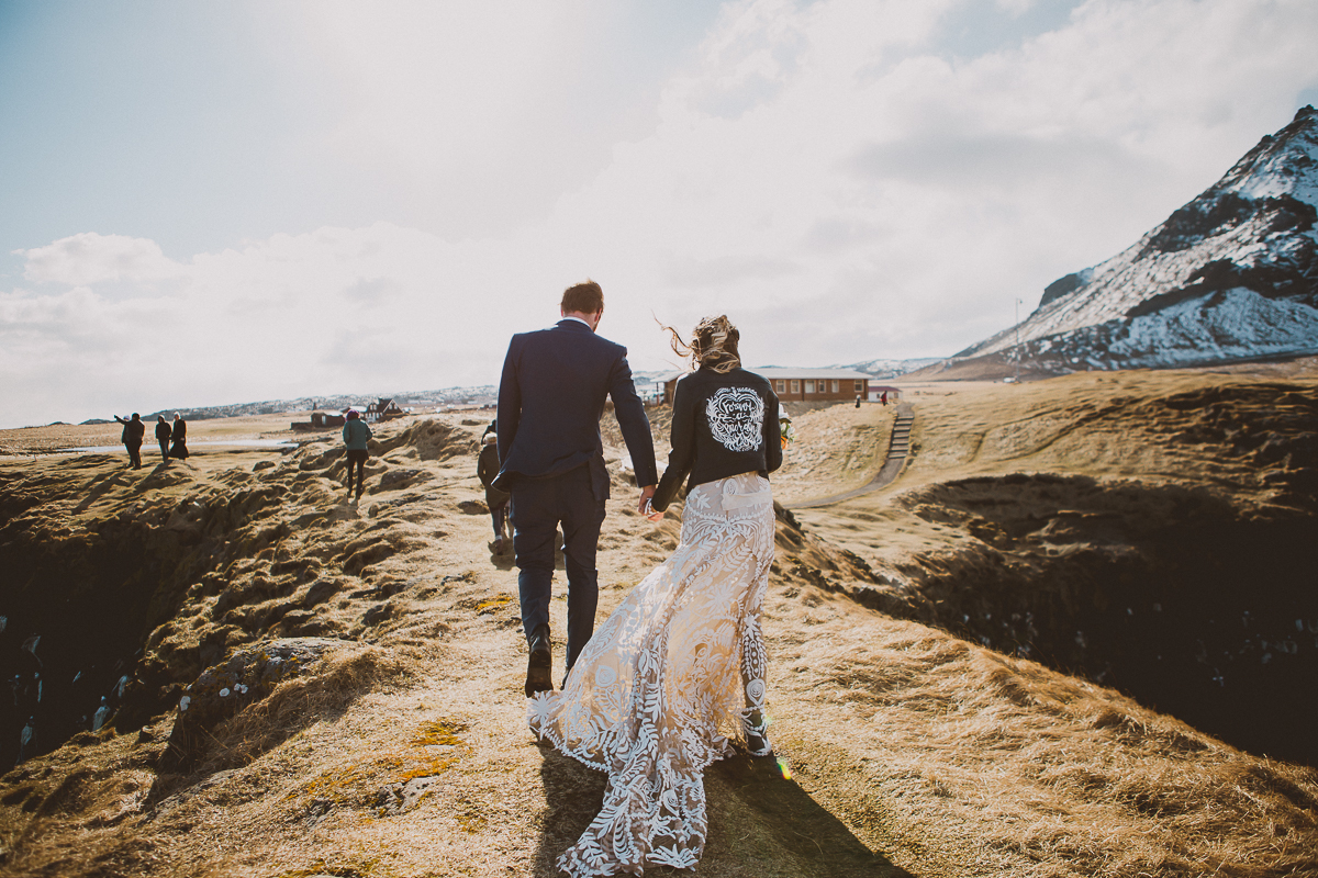 courtney-chris-reykjavik-iceland-elopment-kelley-raye-atlanta-destination-wedding-photographer-220.jpg