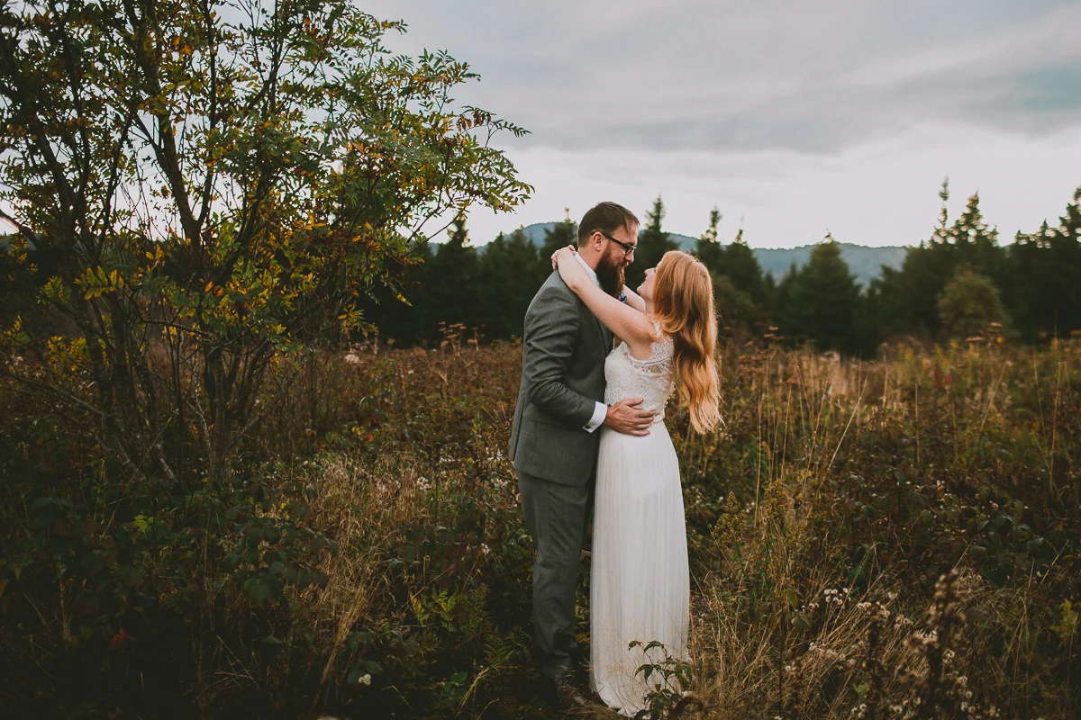 asheville-black-balsam-knob-intimate-wedding-kelley-raye-atlanta-wedding-photographer-34.jpg