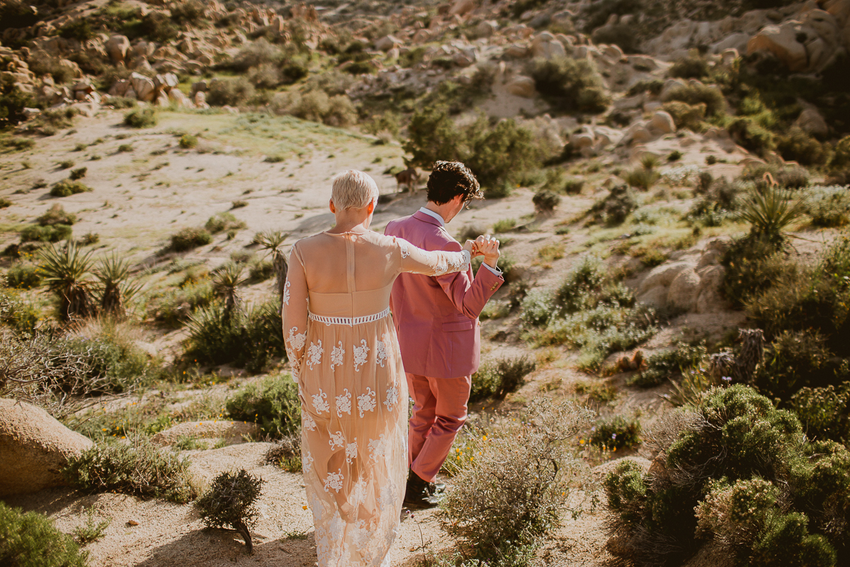 joshua-tree-national-park-engagement-kelley-raye-los-angeles-wedding-photographer-11.jpg
