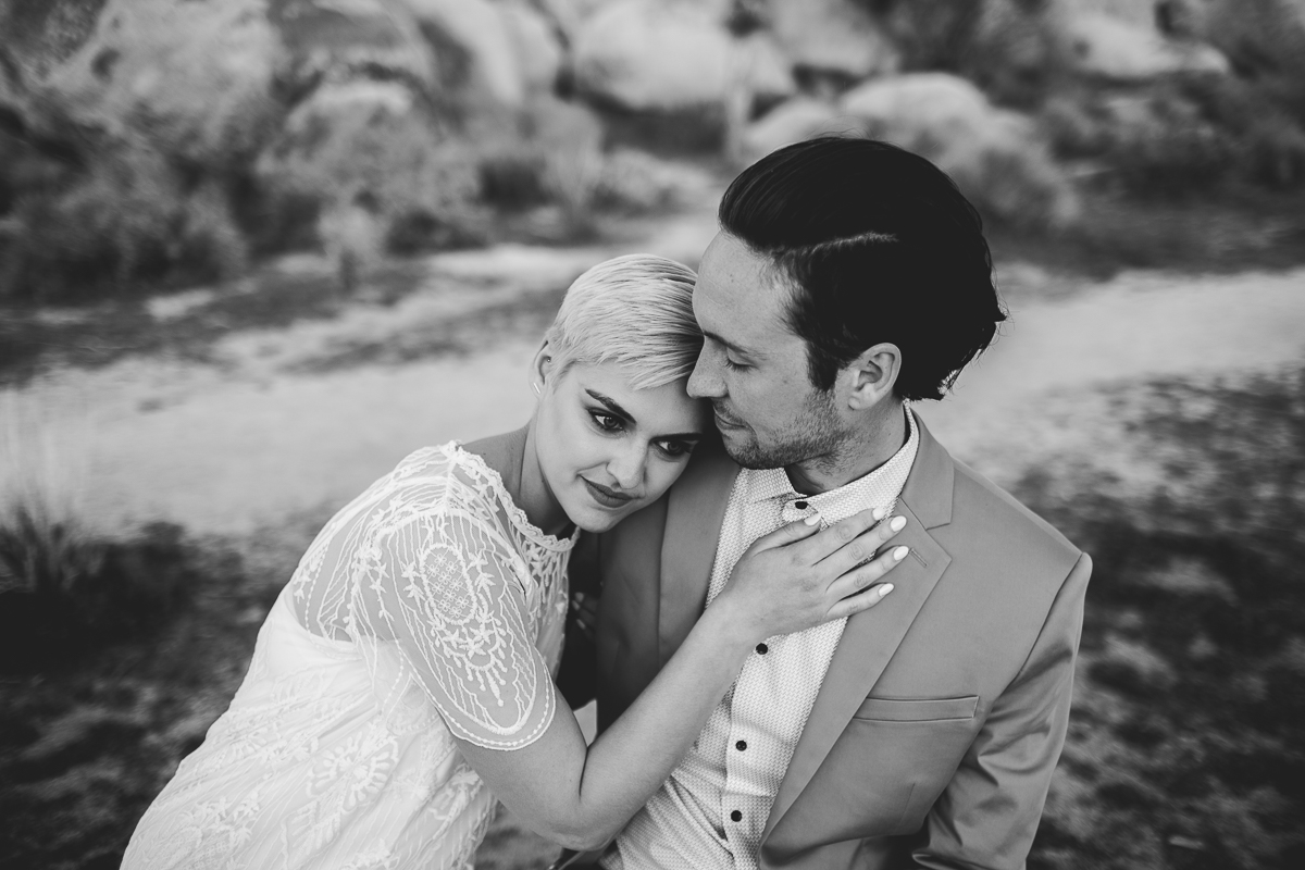 joshua-tree-national-park-engagement-kelley-raye-los-angeles-wedding-photographer-109.jpg
