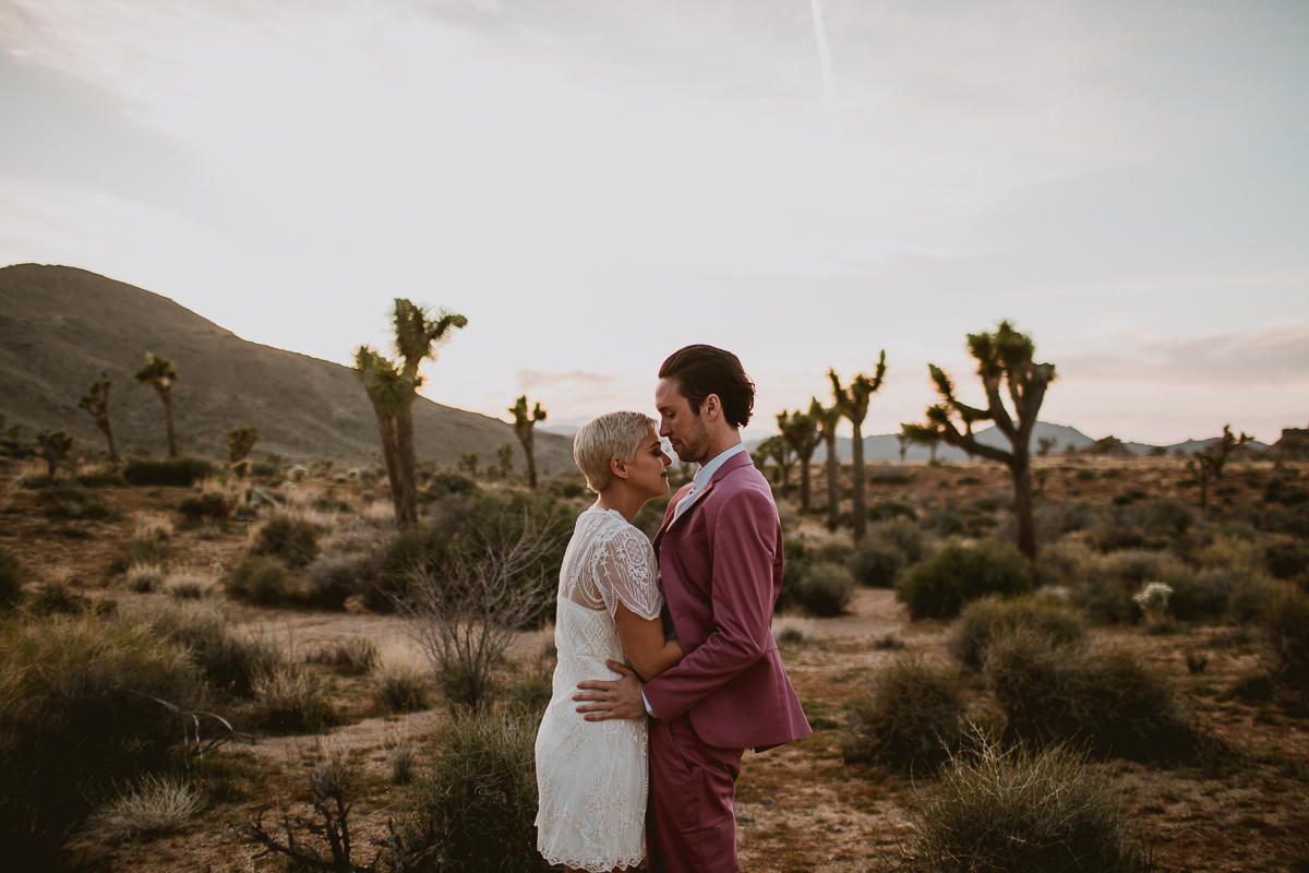 joshua-tree-national-park-engagement-kelley-raye-los-angeles-wedding-photographer-135.jpg