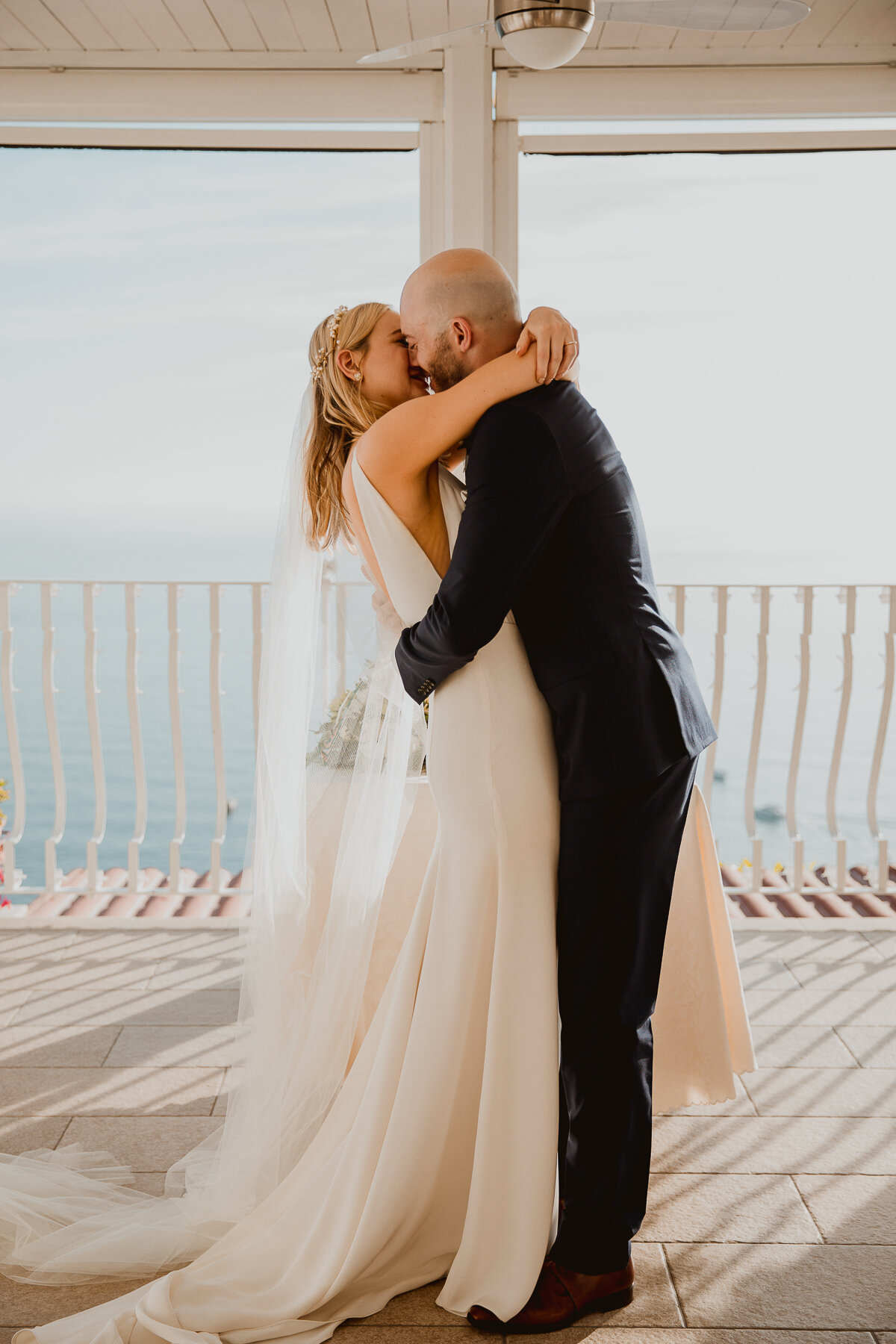 positano-amalfi-coast-elopement-kelley-raye-international-los-angeles-wedding-photographer-39.jpg