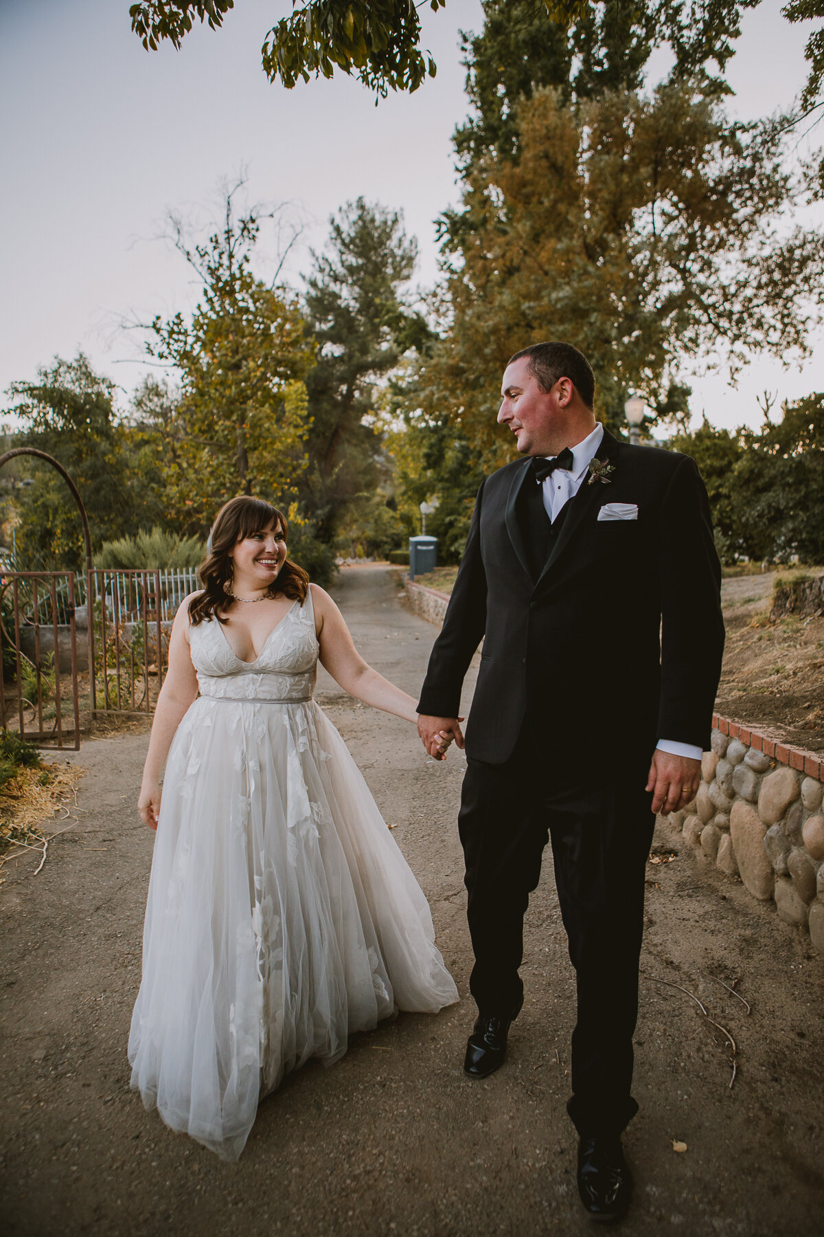 stacey-peter-kelley-raye-los-angeles-wedding-photographer-malibou-lake-134.jpg