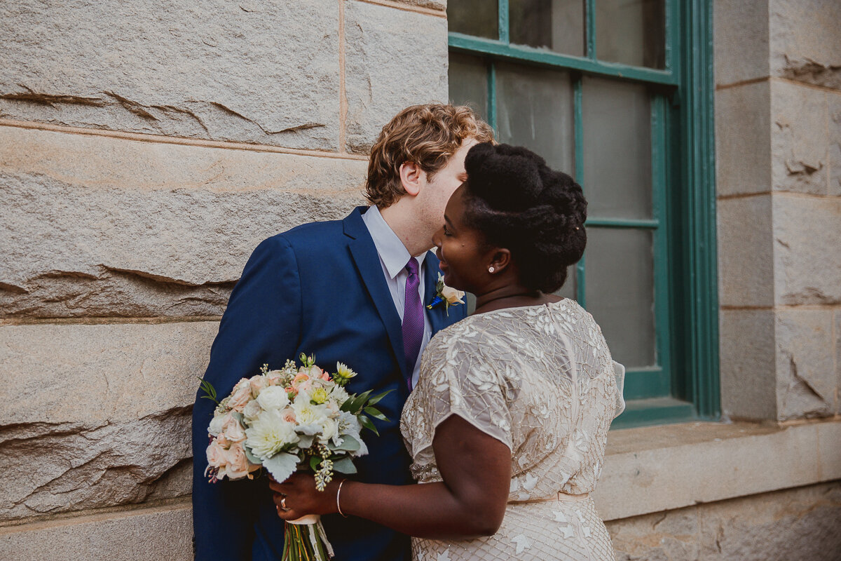 ahoua-owen-kelley-raye-los-angeles-wedding-photographer-historic-dekalb-courthouse-intimate-wedding-58.jpg