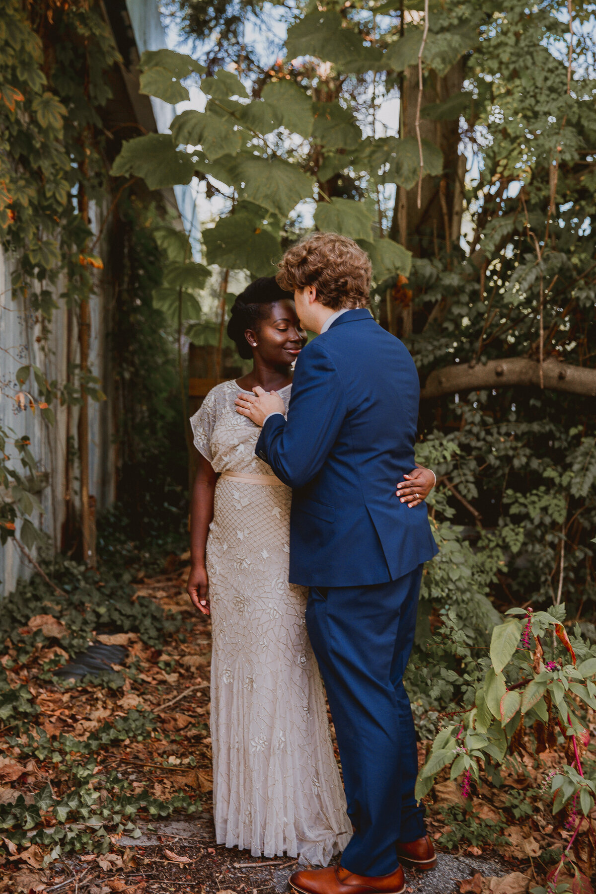 ahoua-owen-kelley-raye-los-angeles-wedding-photographer-historic-dekalb-courthouse-intimate-wedding-96.jpg