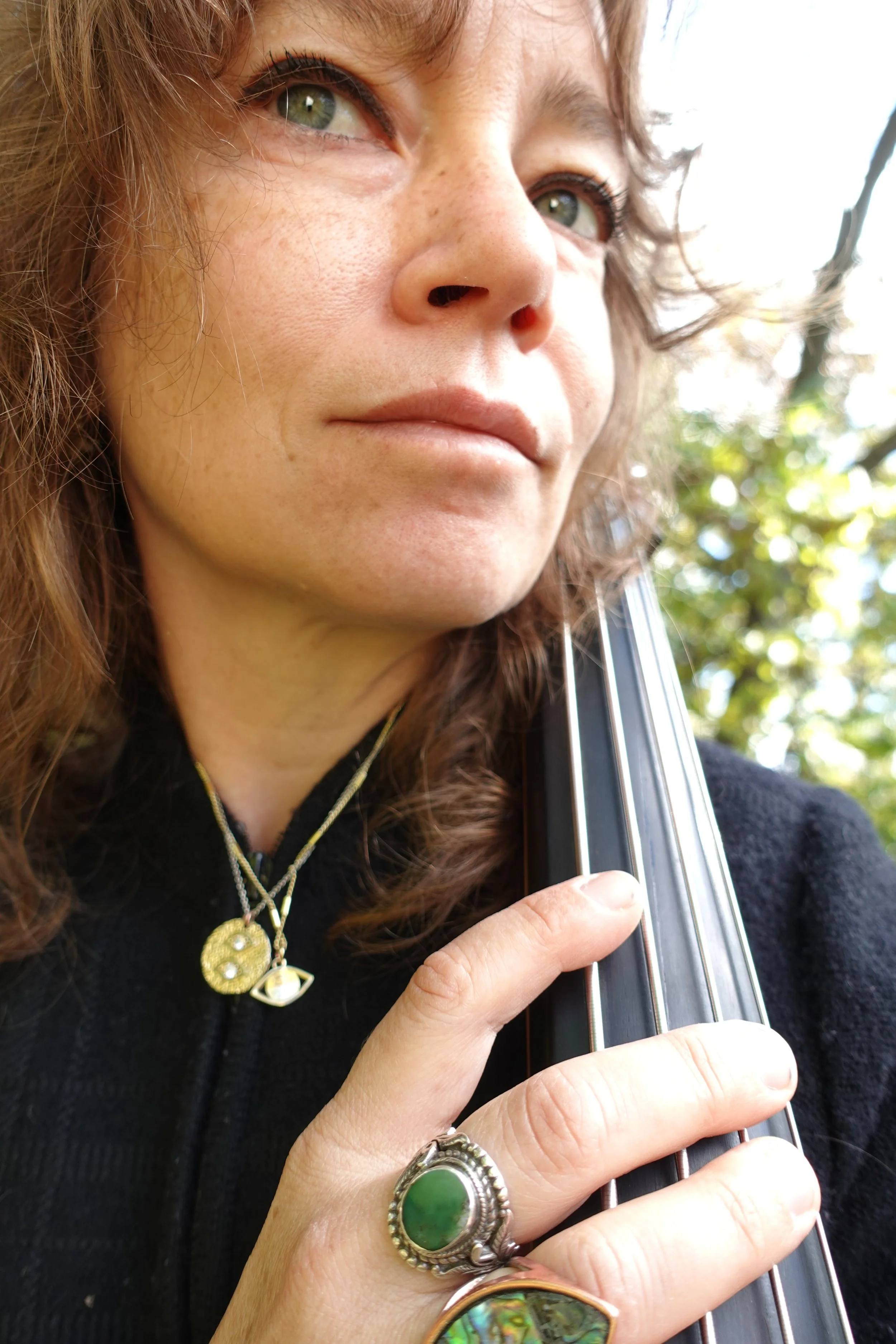 Liz Draper w Bass Neck - elizabeth draper.jpeg