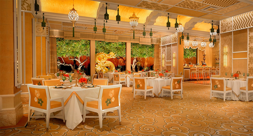 Wing_Lei_Restaurant_custom Ormolu Sconces_photo by WynnLasVegas.com.jpg