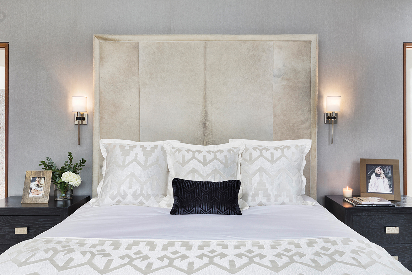 TOPANGA I SCONCE . Cathers Home Photo: Michael Hefferon