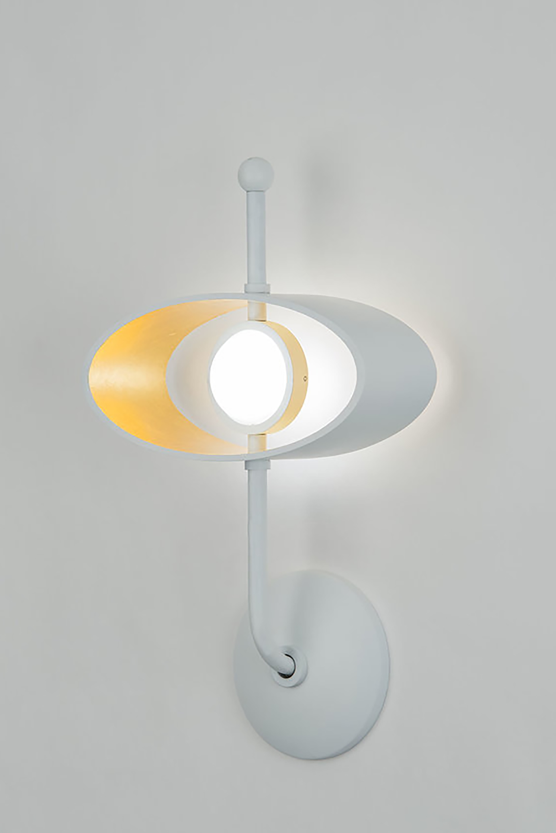 Boyd Lighting_Totem Sconce Oval