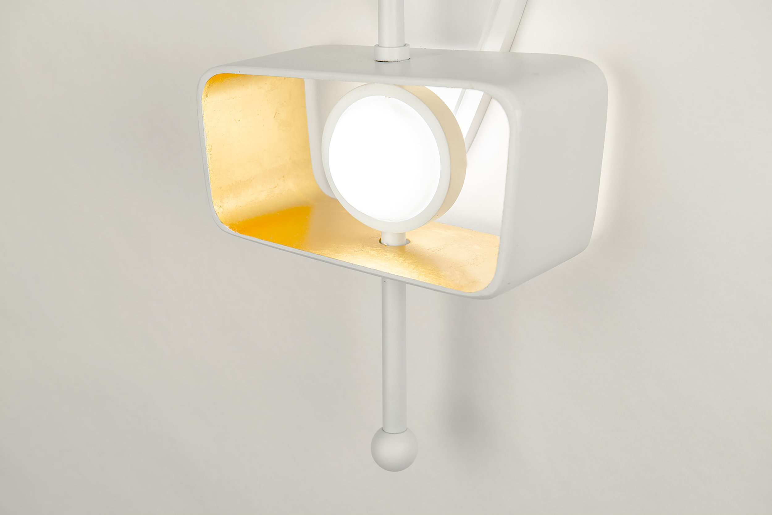 Boyd Lighting_Totem Triple Sconce