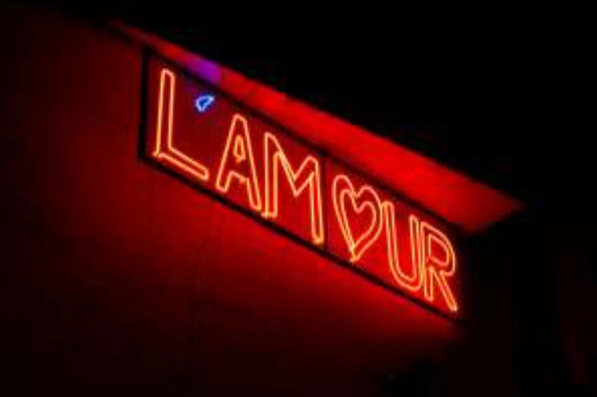 LAmour.jpg