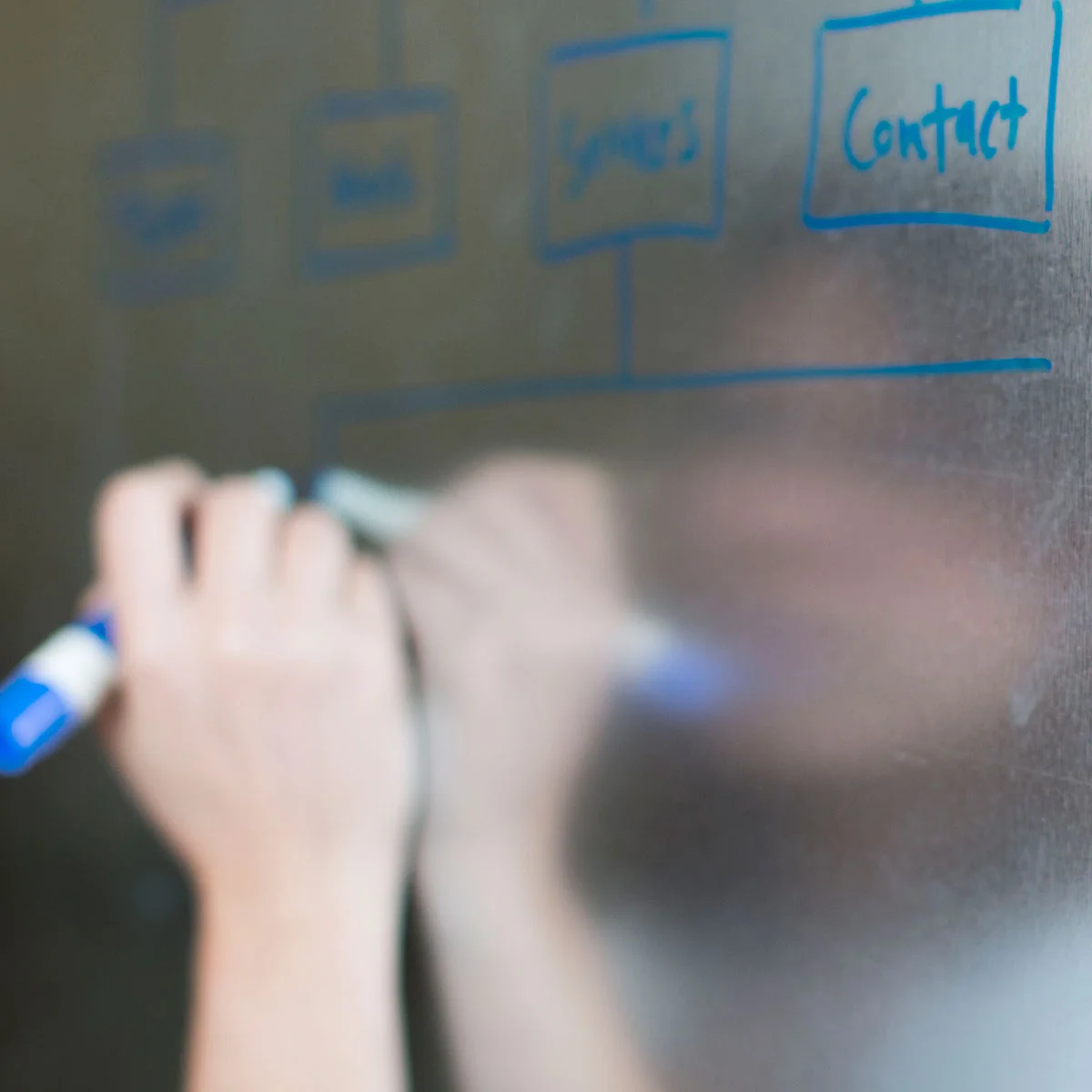 OM-Team_Web-office4.jpg