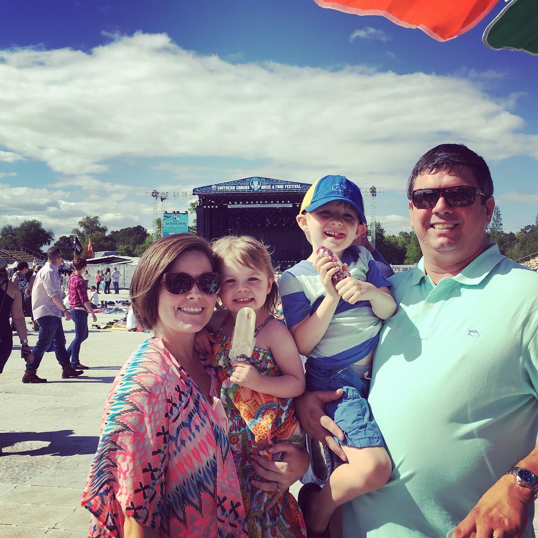 Our first music festival as a fam yesterday. I loved seeing my little loves dancing around to good tunes. #ZBB