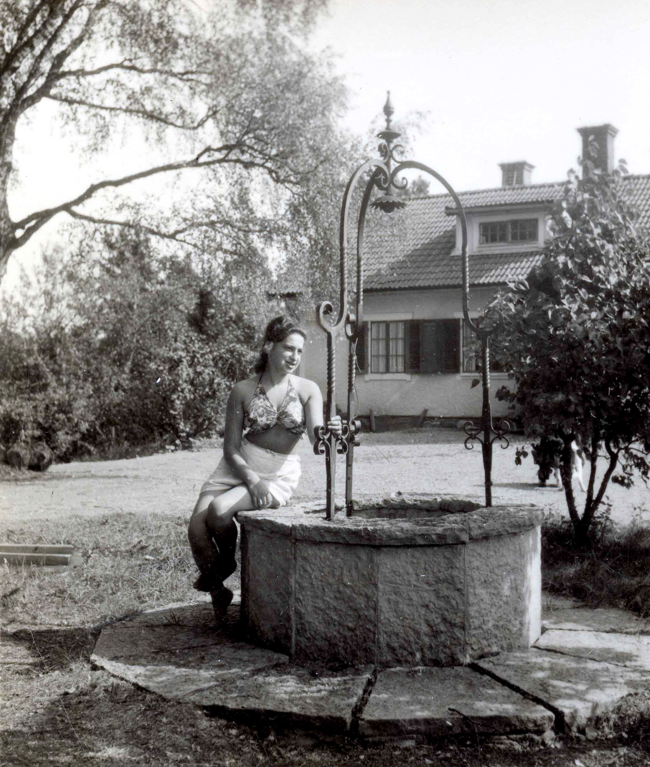 Hana by Jensine & Arne's home in 1941.