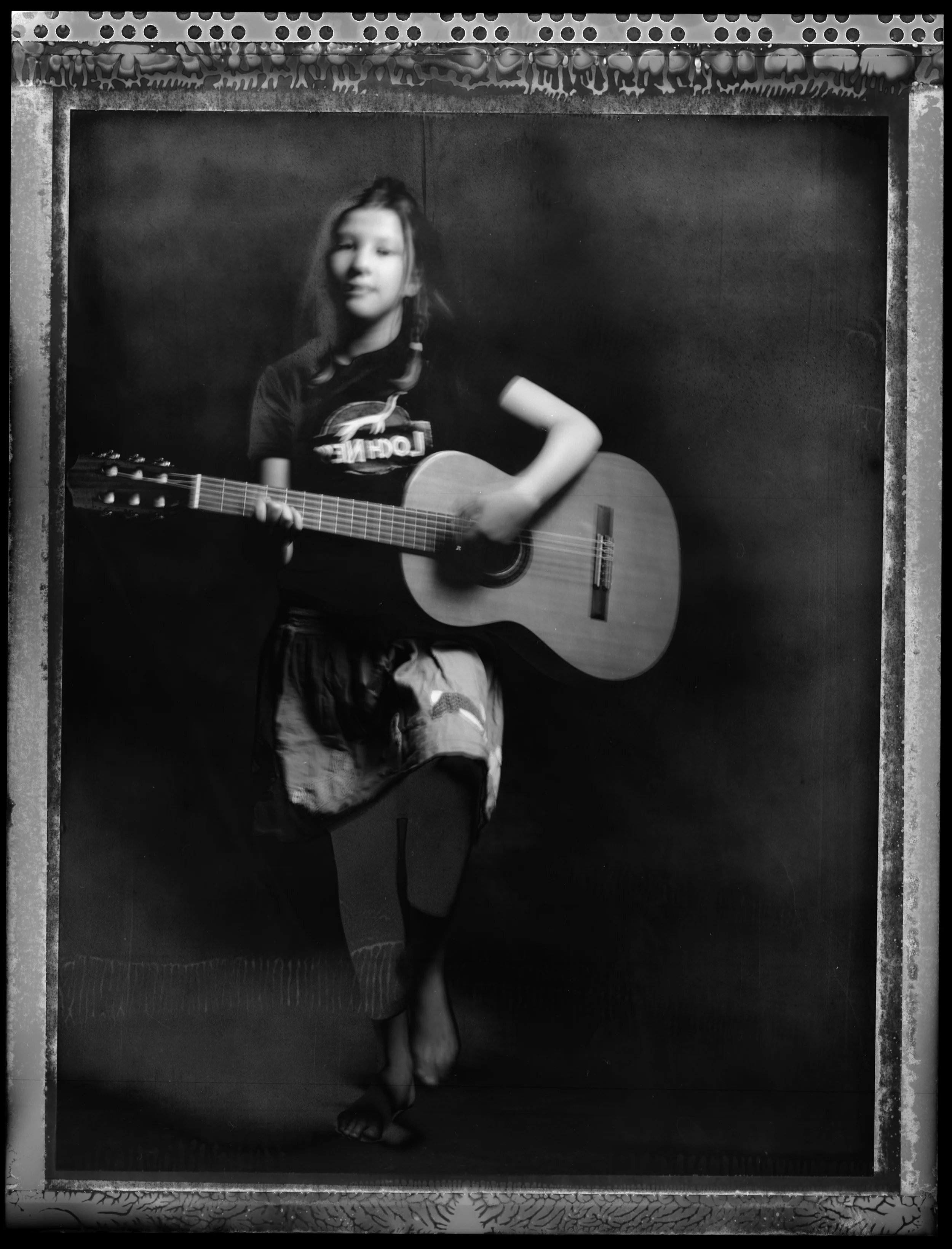 ©2016jeremyCsimon-floraGuitar.jpg