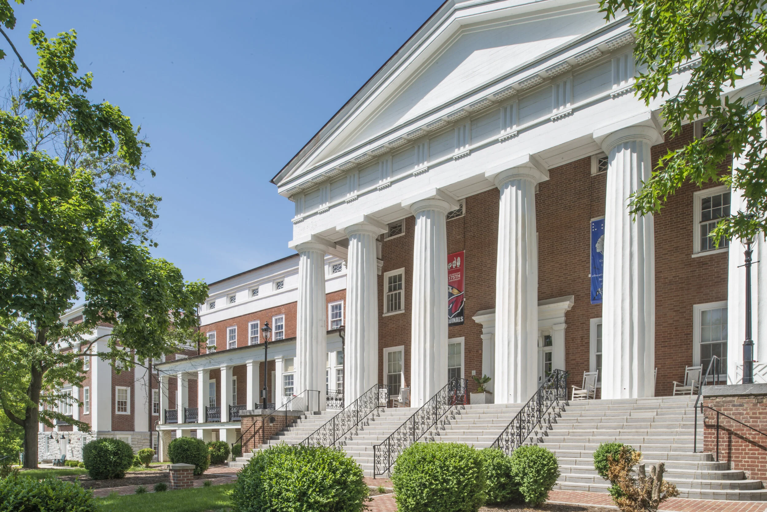 VIRGINIA SCHOOL FOR THE DEAF AND BLIND - Staunton, VA