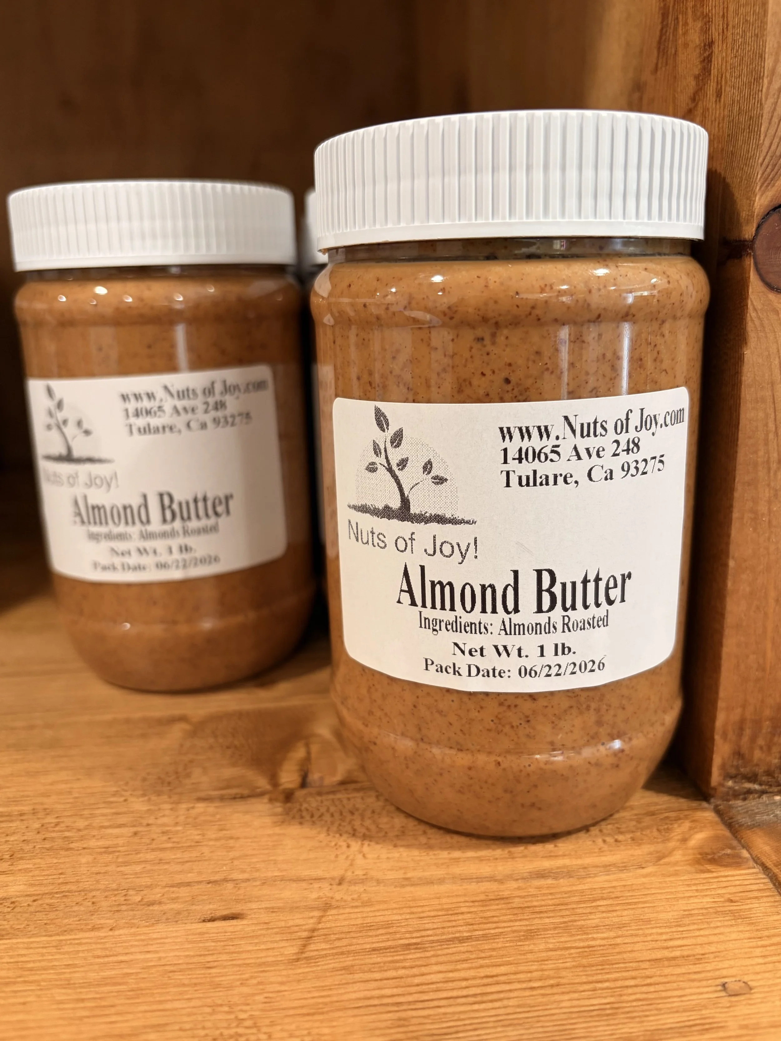 almond butter.jpg