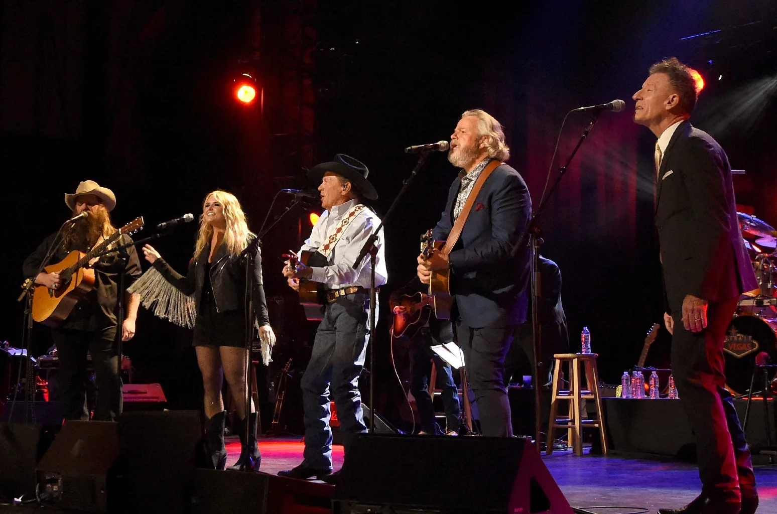 _Chris-Stapleton-Miranda-Lambert-George-Strait-Lyle-Lovett-and-Robert-Early-Keen-hand-in-hand-2017-billboard-1548.jpg