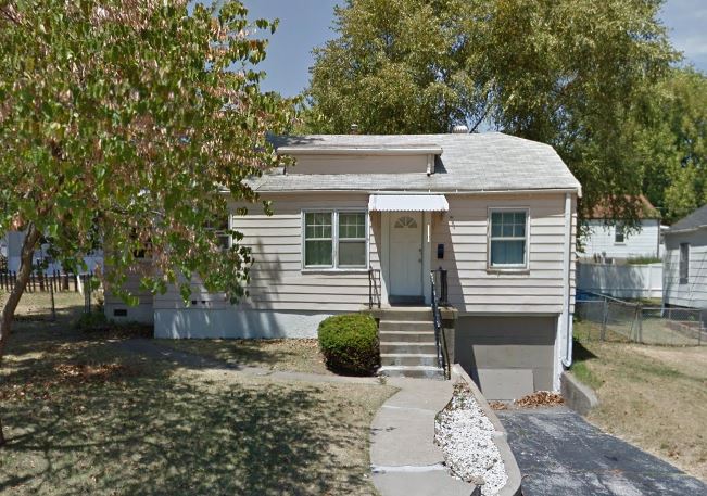St Louis #1 2/1 907 sqft Built 1940 Under Contract for - $14,000 Workout Costs - $6,000 Total Investment - $ 20,000 Unpaid Balance - $31,000 Fair Market Value - $35,000 Average Rent - $700