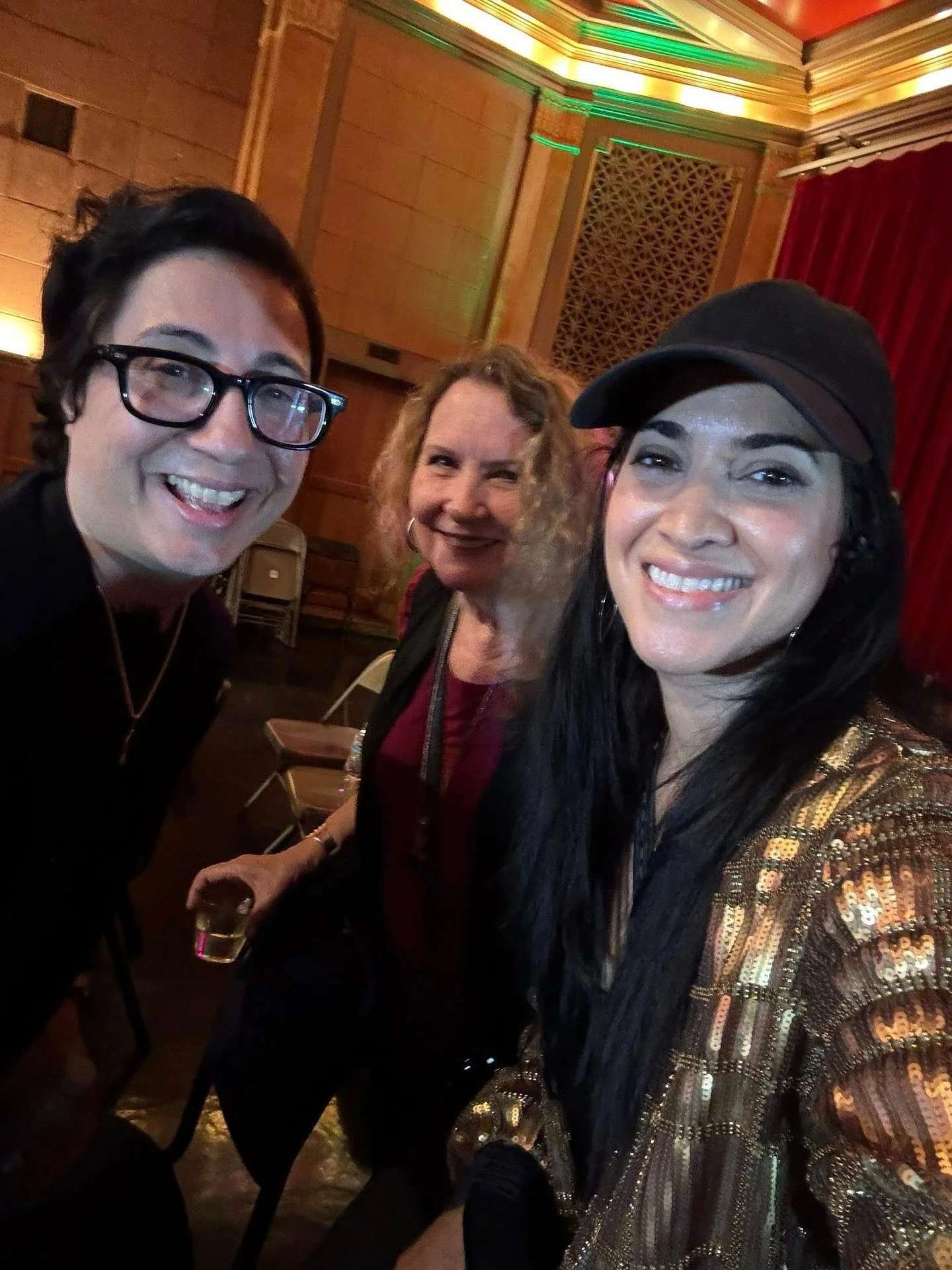 Look at these lovely ladies! @carlapatullo  @lenisebent @radhikavekaria_ , -You are all amazing :) Throwback a few weeks back at our show The Village #livemusic #fellowmusicians