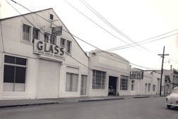 1943