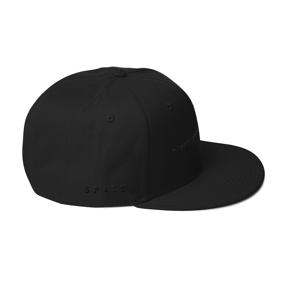 SPACE-HAT-005-27_SPACE-HAT-006-28_mockup_Right-Side_Black.png