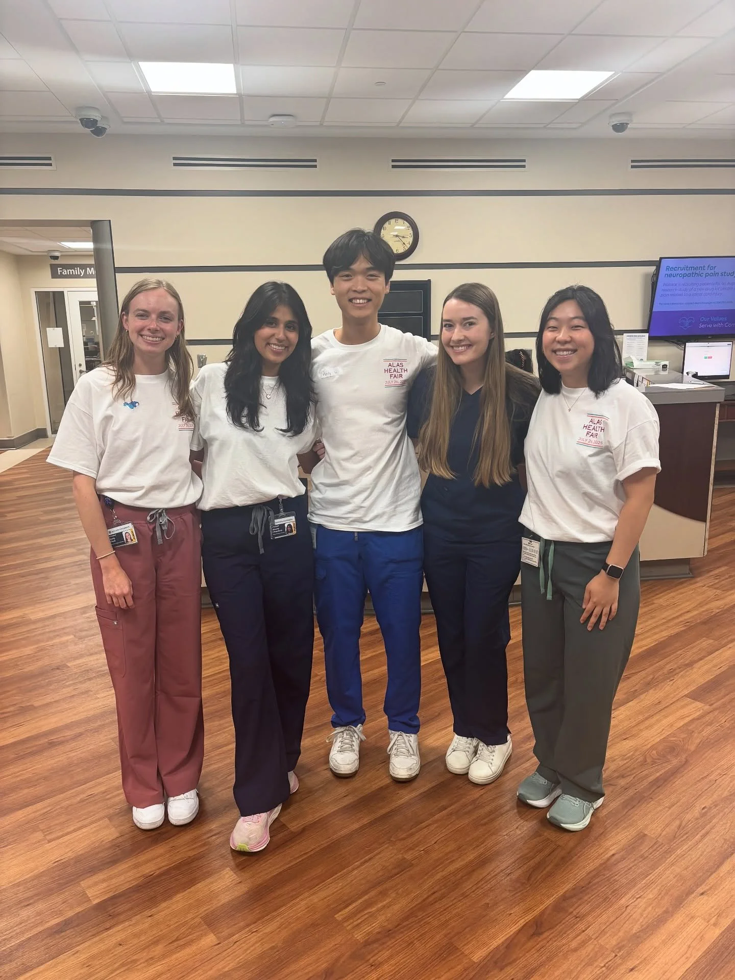 Our clinic had a great time at the ALAS Health Fair a couple of Saturdays ago! We had the opportunity to partner with the other student-run free clinics to serve our community and see many patients 🥳🤗 
Make sure to check out and spread the word ab