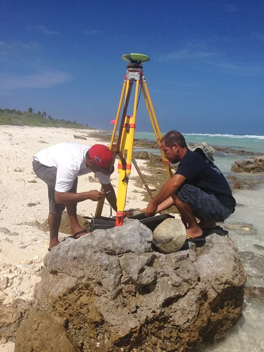  Establishing Ground Control Points for Mapping Elevation on Wotho Island as part of Climate Impact Analysis 