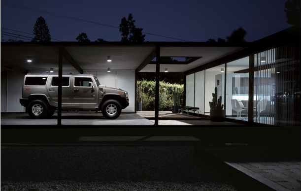 Modernista! / Hummer