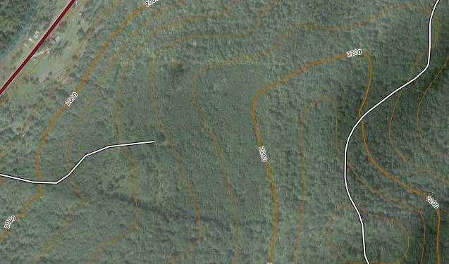 CalTopo.com overlays topo lines with aerial view.