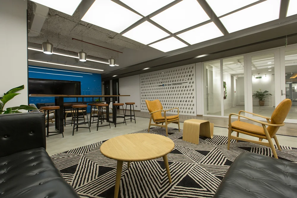 Linkedin-Customer-Lounge-Bhushanraj