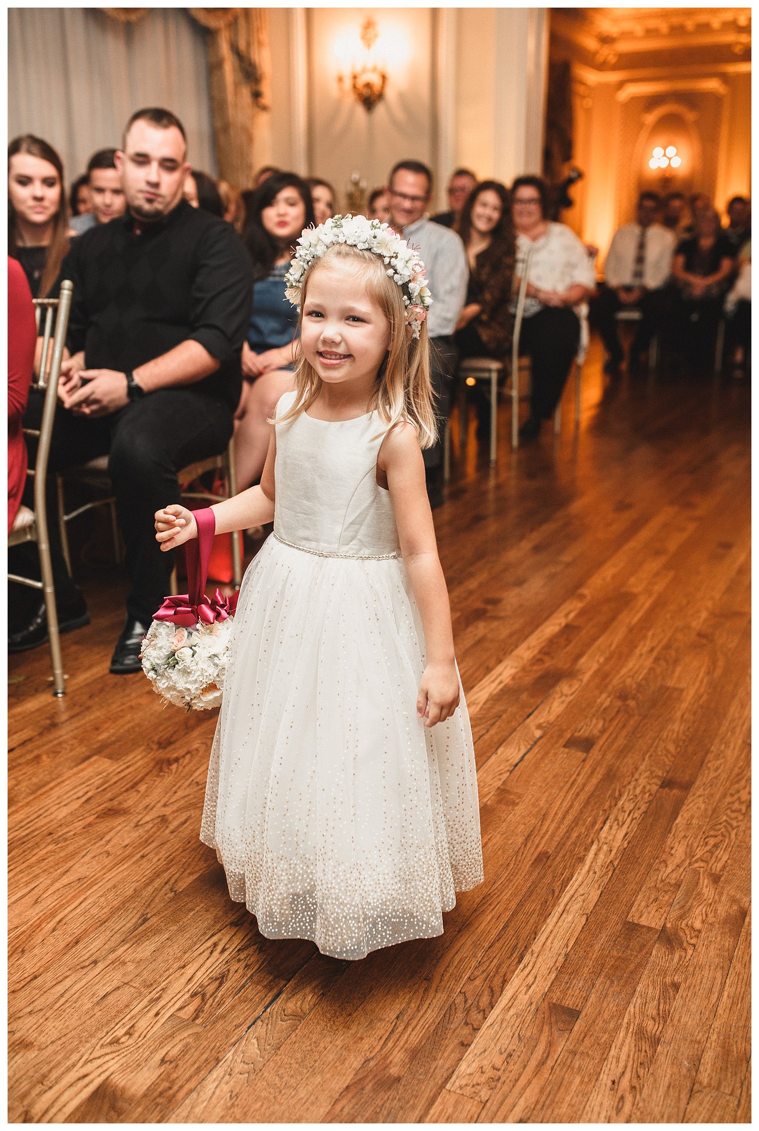 Kelsey_Diane_Photography_Loose_Mansion_Wedding_Photography_Kansas_City_Victor_Lyndsay_0141.jpg