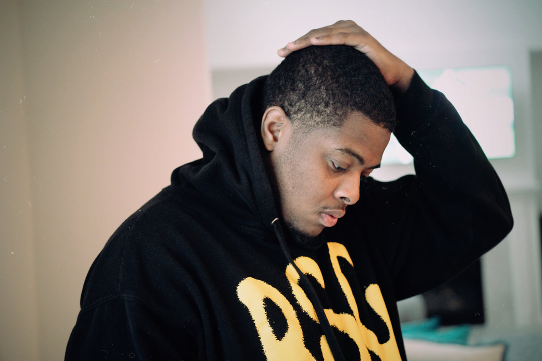 Rising artist D2X discusses music, marketing, and more. 