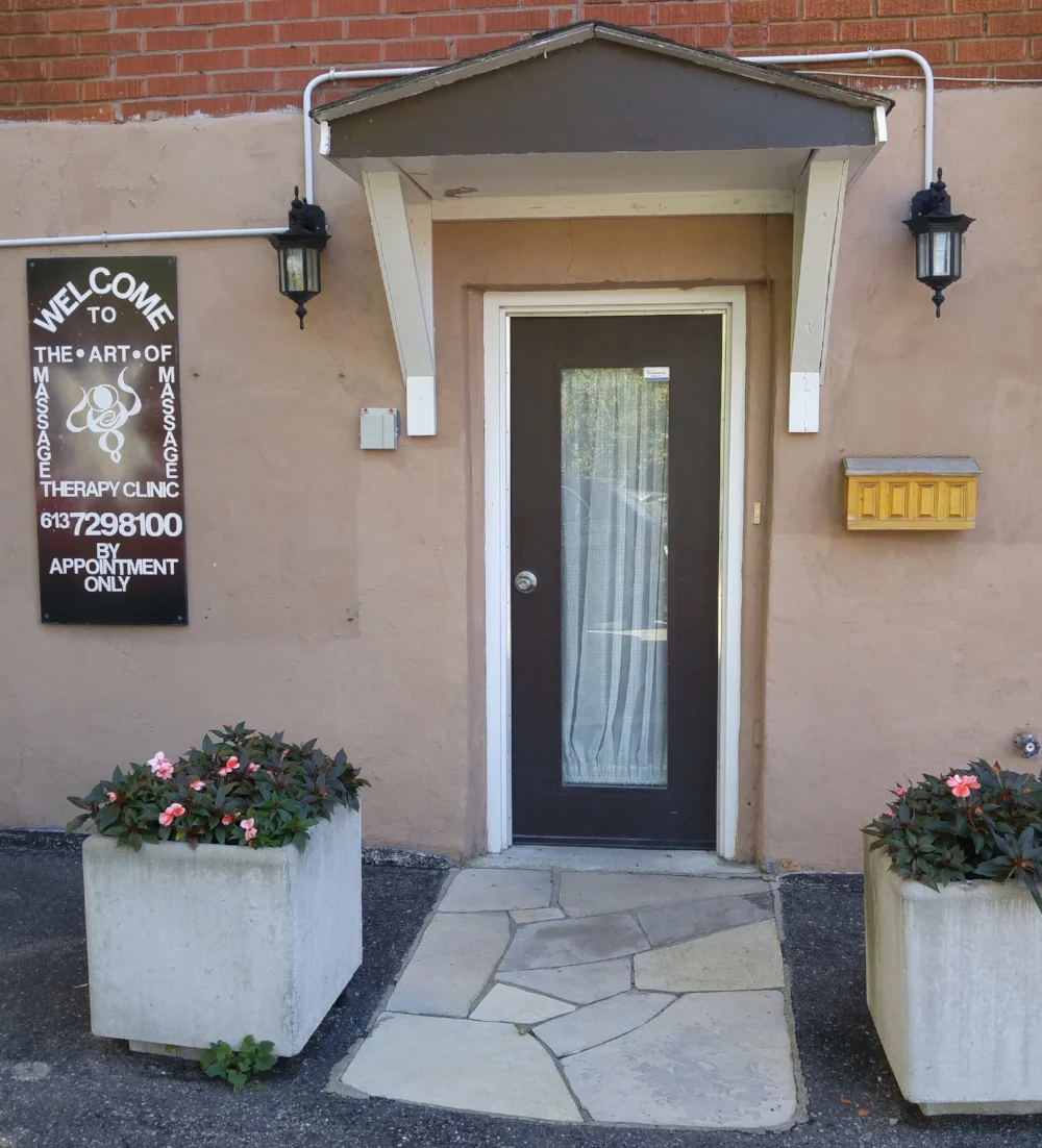 Entrance is off Smirle Ave. at the back of the Cube Gallery building. You can not enter from Wellington St.