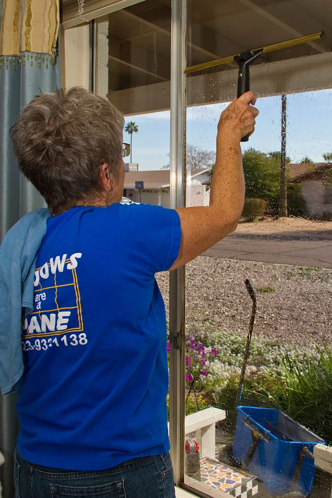 cleaning-windows-2.jpg