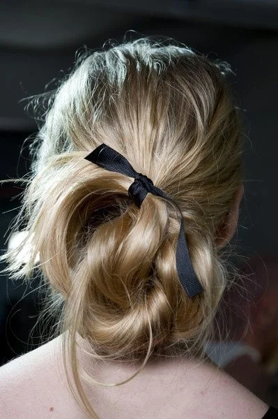 black bow 3.jpg