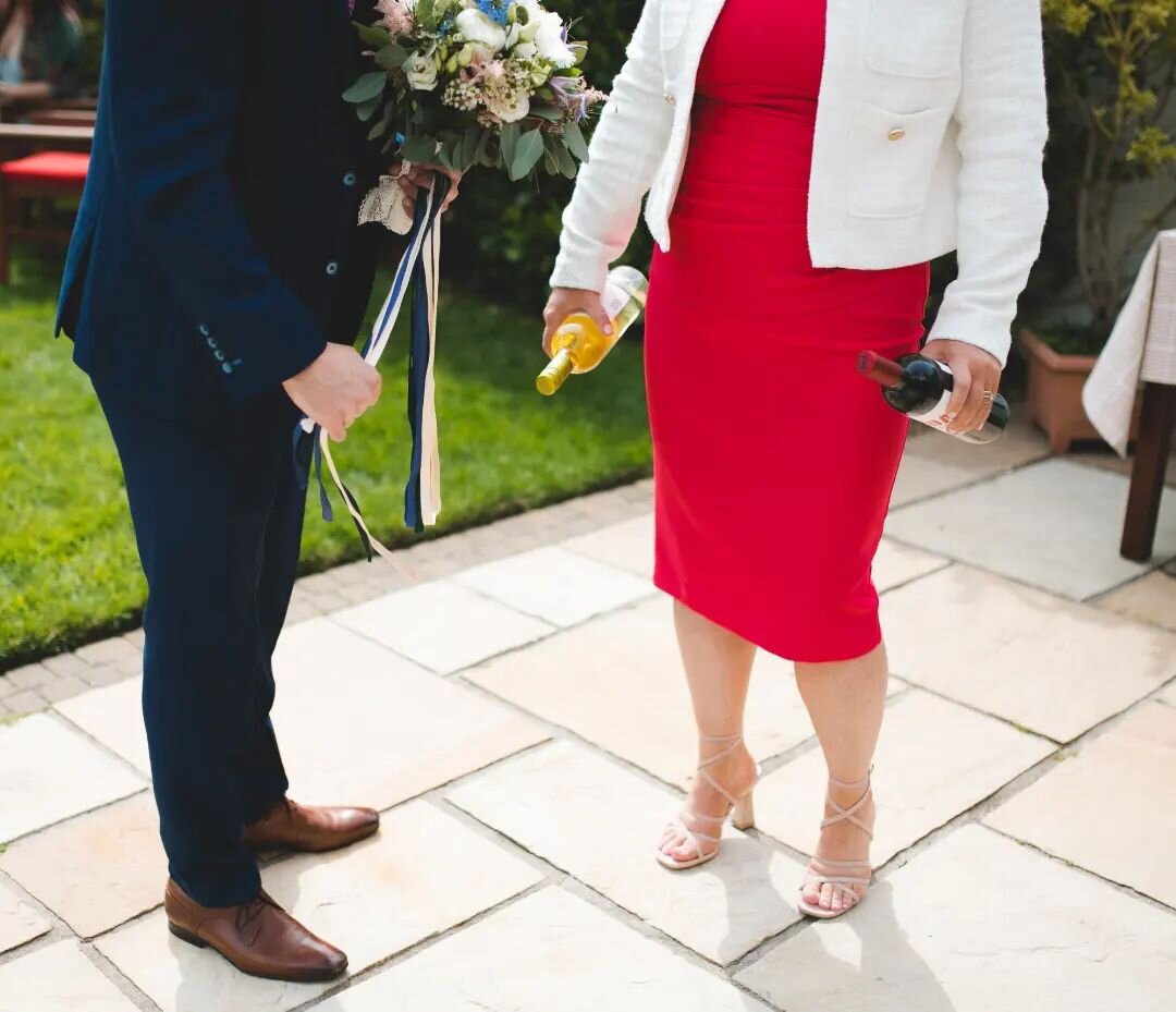 More backyard weddings please! What a beautiful day in Barna for Elysia &amp; Martin! ❤💃🎉

&quot;Red or white?&quot;, &quot;How about both?&quot; 🍷🥂