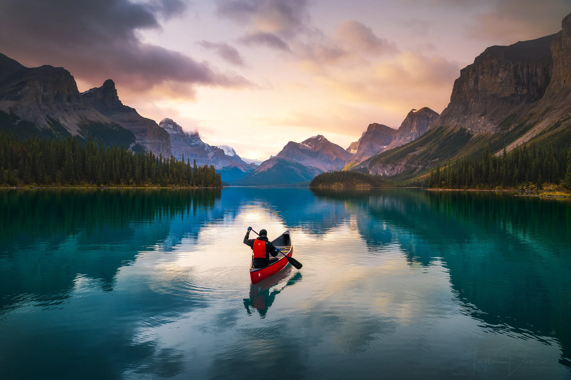 Maligne Paddle
