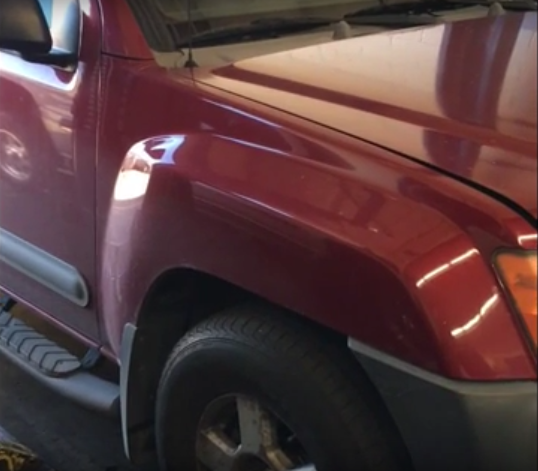 How to Replace Valve Covers on a 2005 Nissan Xterra with 4.0 L Engine